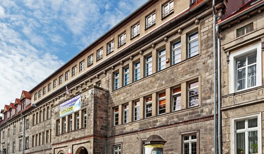 Zespół Szkół Ogólnokształcących i Zawodowych im. H. Sucharskiego