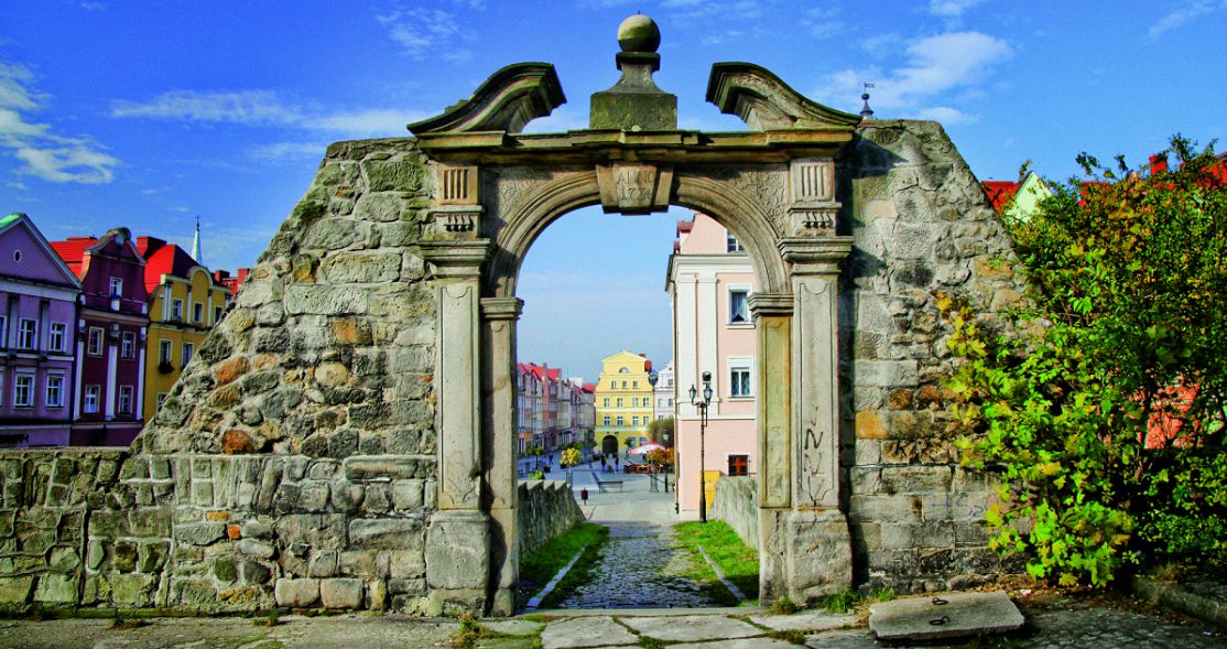Brama Parachowskiego w Bolesławcu
