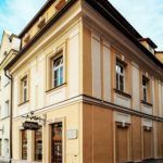 Kamienica zabytkowa przy ul. Zacisze 1 w Bolesławcu