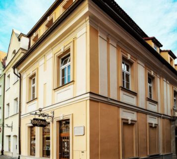 Kamienica zabytkowa przy ul. Zacisze 1 w Bolesławcu