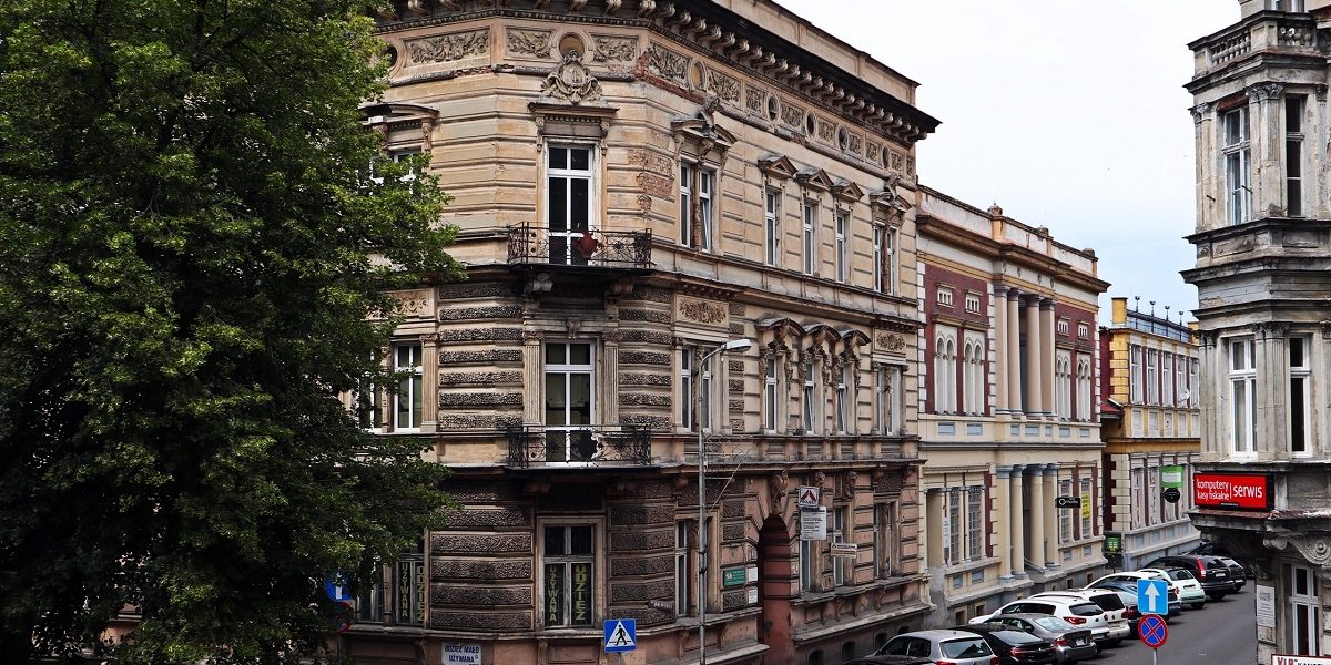 Kamienice przy ul. A. Mickiewicza 6 i 6a – Muzeum Ceramiki w Bolesławcu