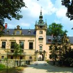 Zabytkowy zamek w Kliczkowie w gminie Ociecznica
