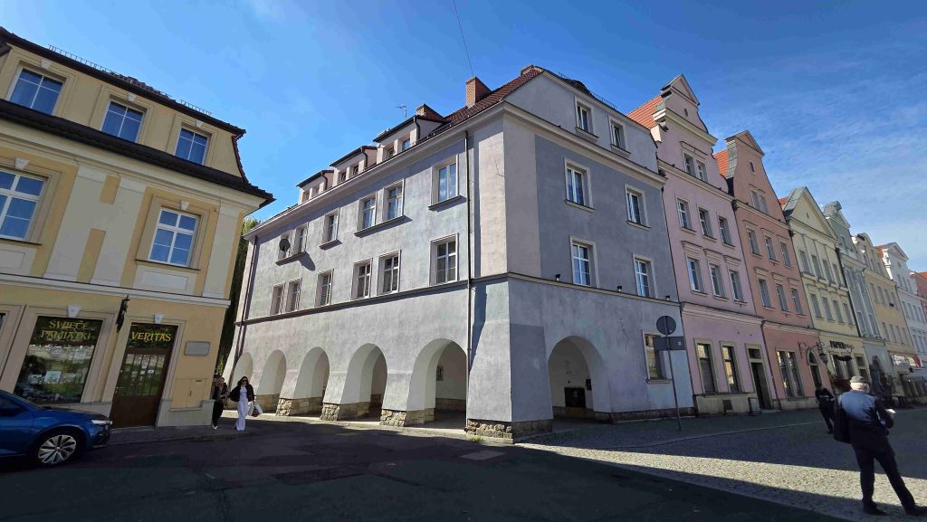 Budynek mieszkalno-usługowy przy ul. Kościelnej 9 w Bolesławcu
